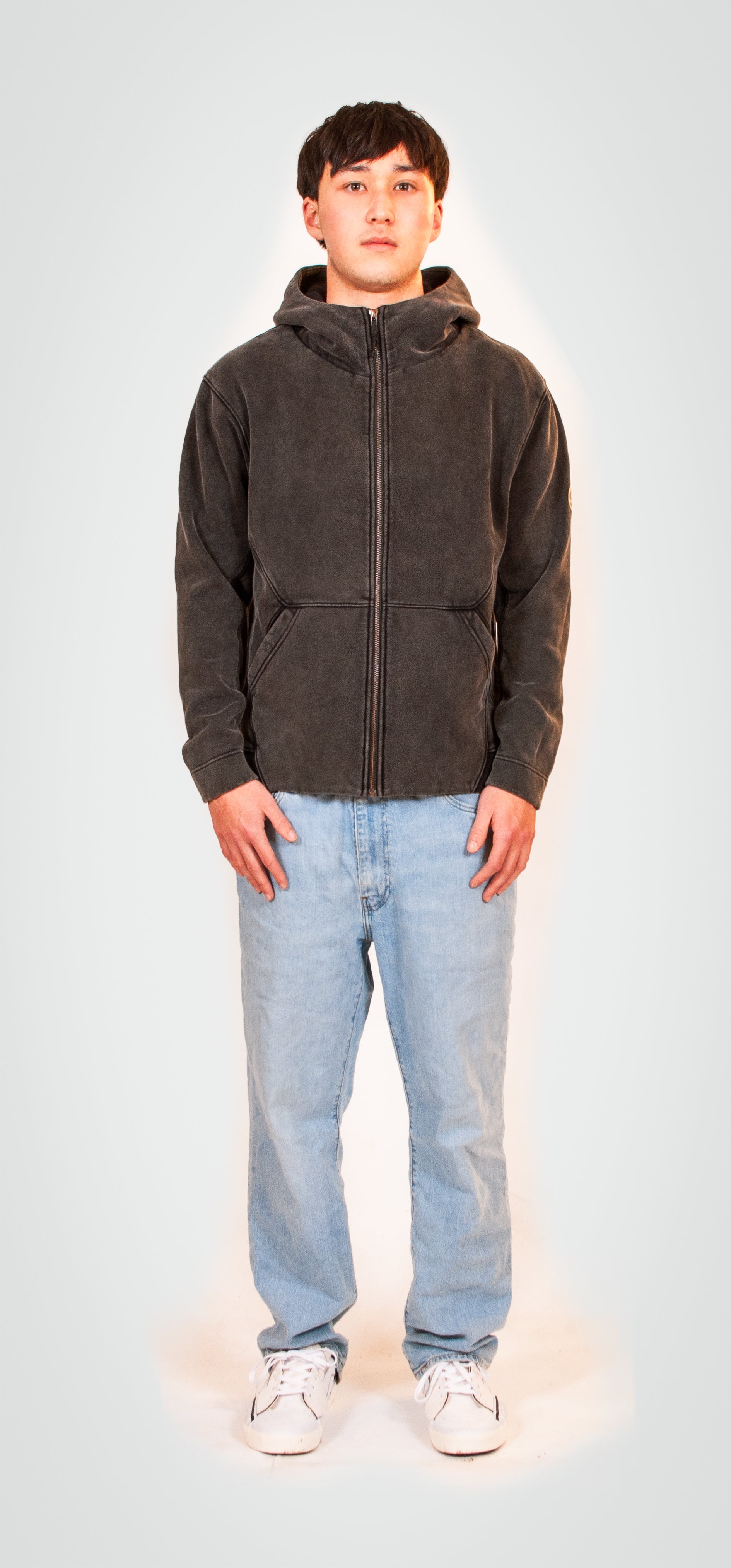 Aberdeen – Fleece Full-Zip Hoodie in Black Wash