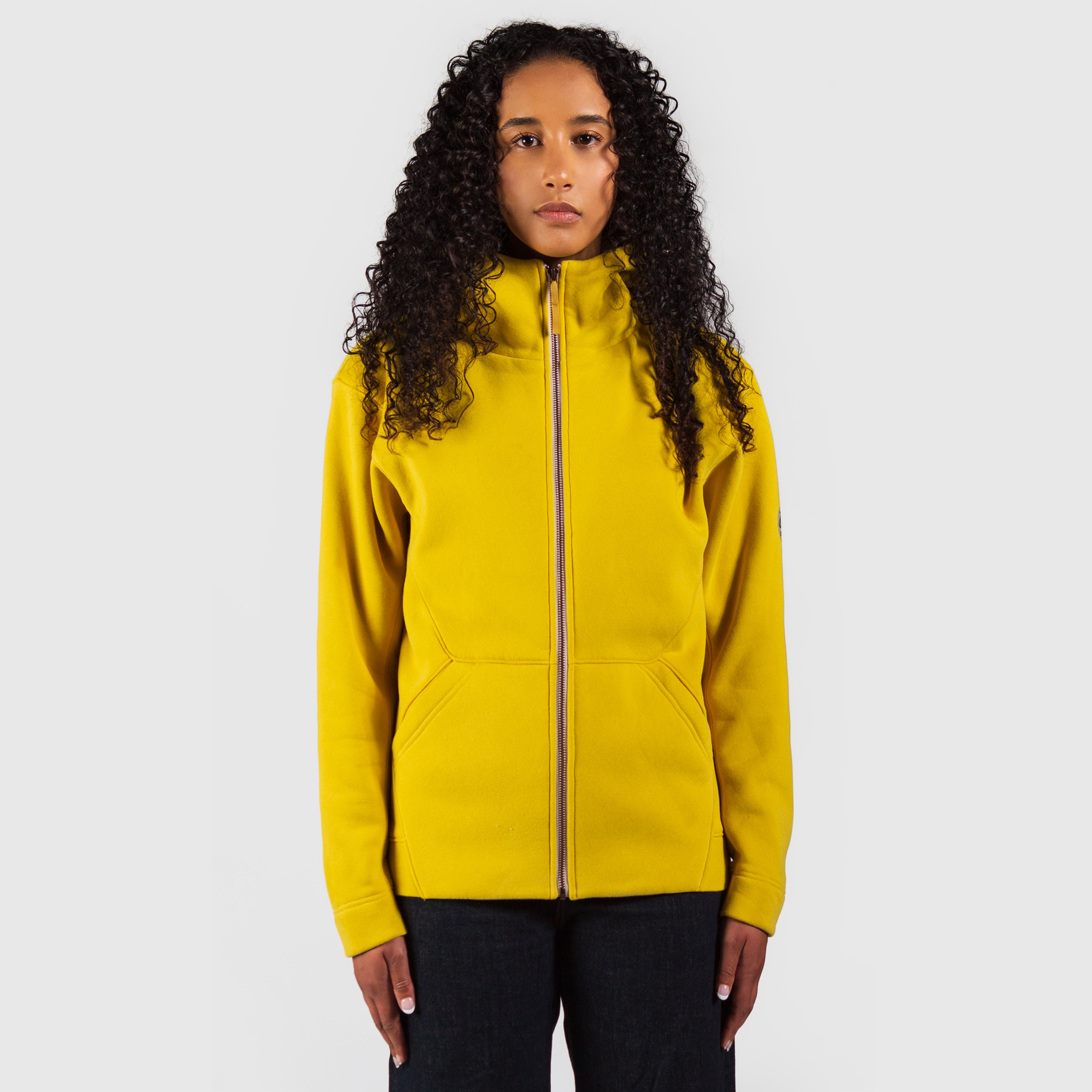 Amara – Fleece Full-Zip Hoodie in Mustard