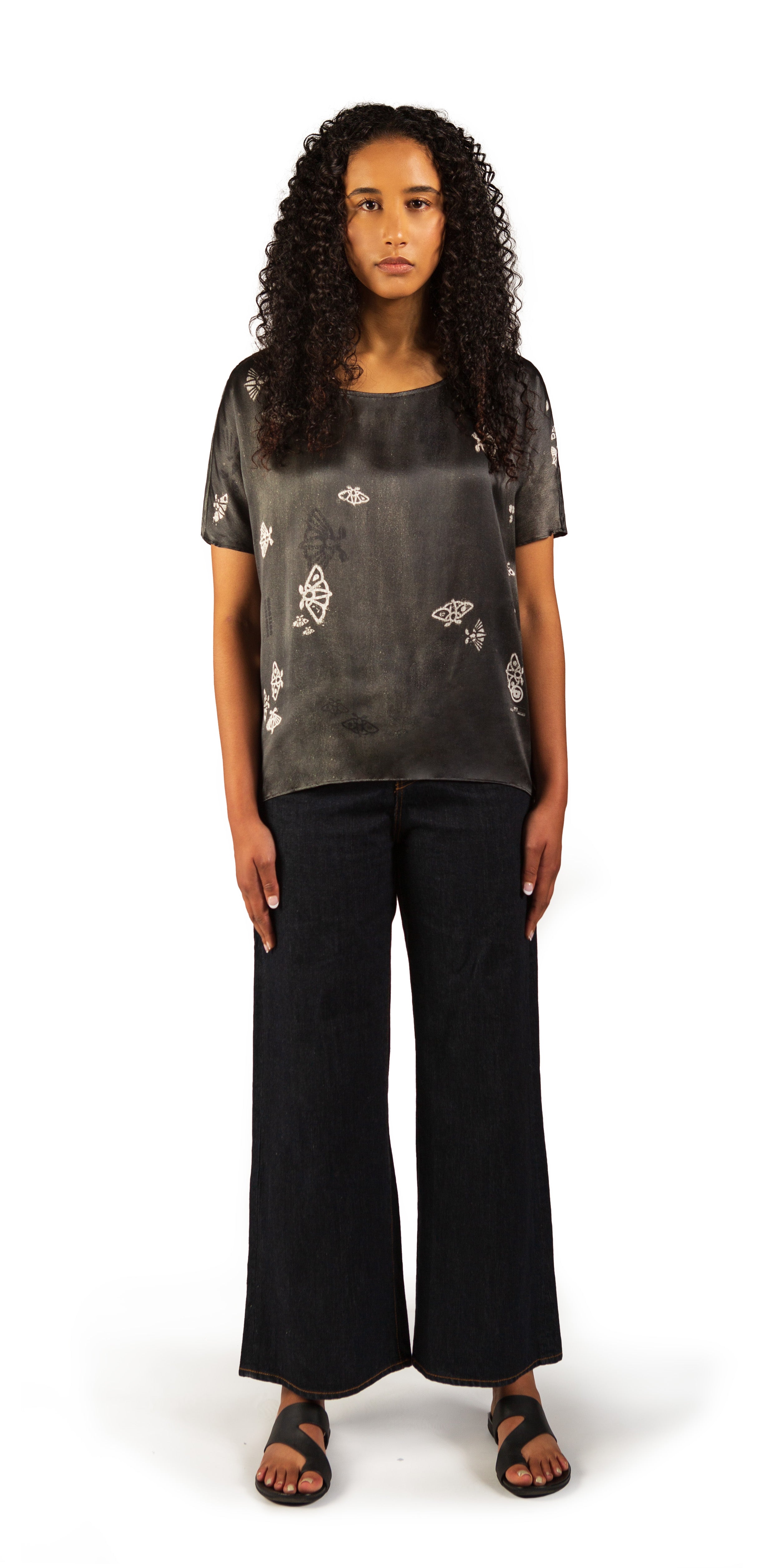 Aurelia – Organic Graphic Sandwashed Silk T-Shirt