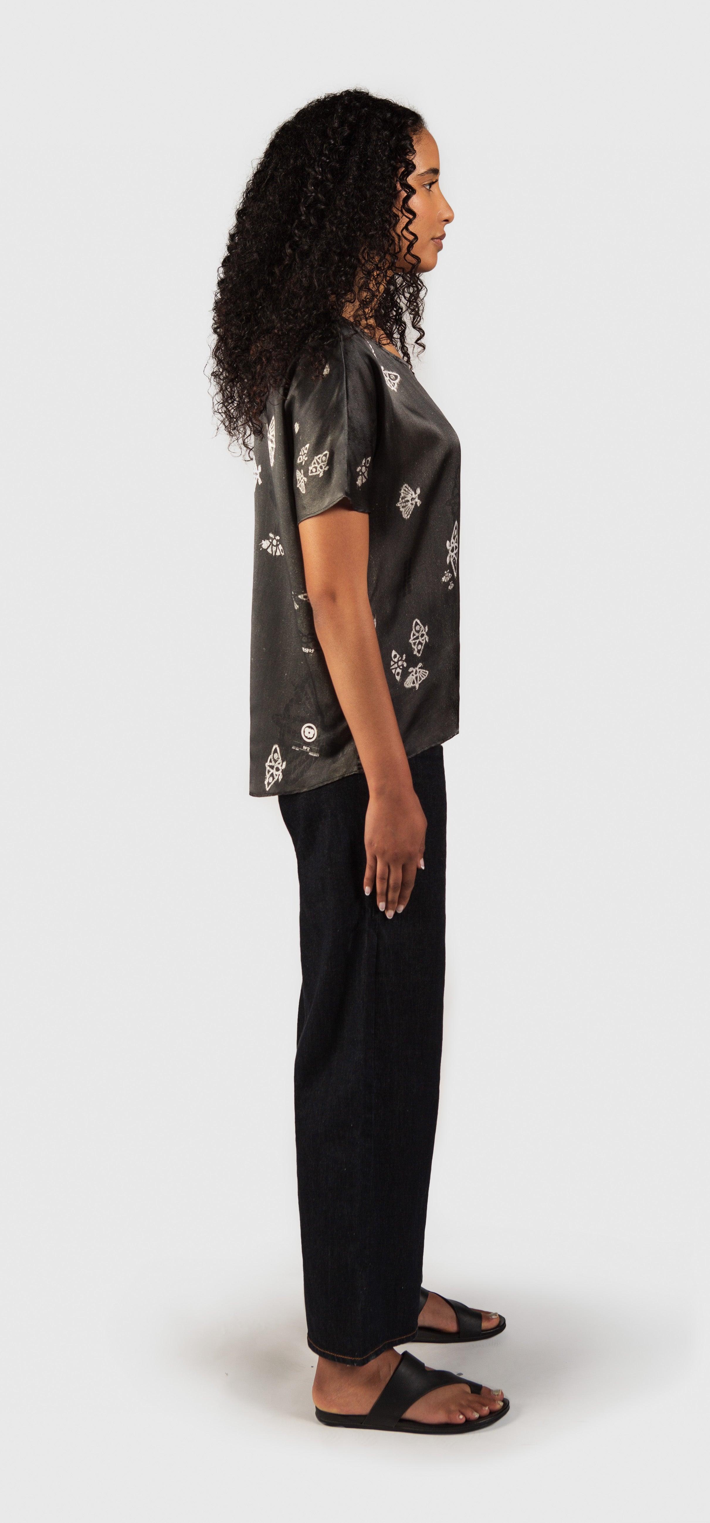 Aurelia – Organic Graphic Sandwashed Silk T-Shirt