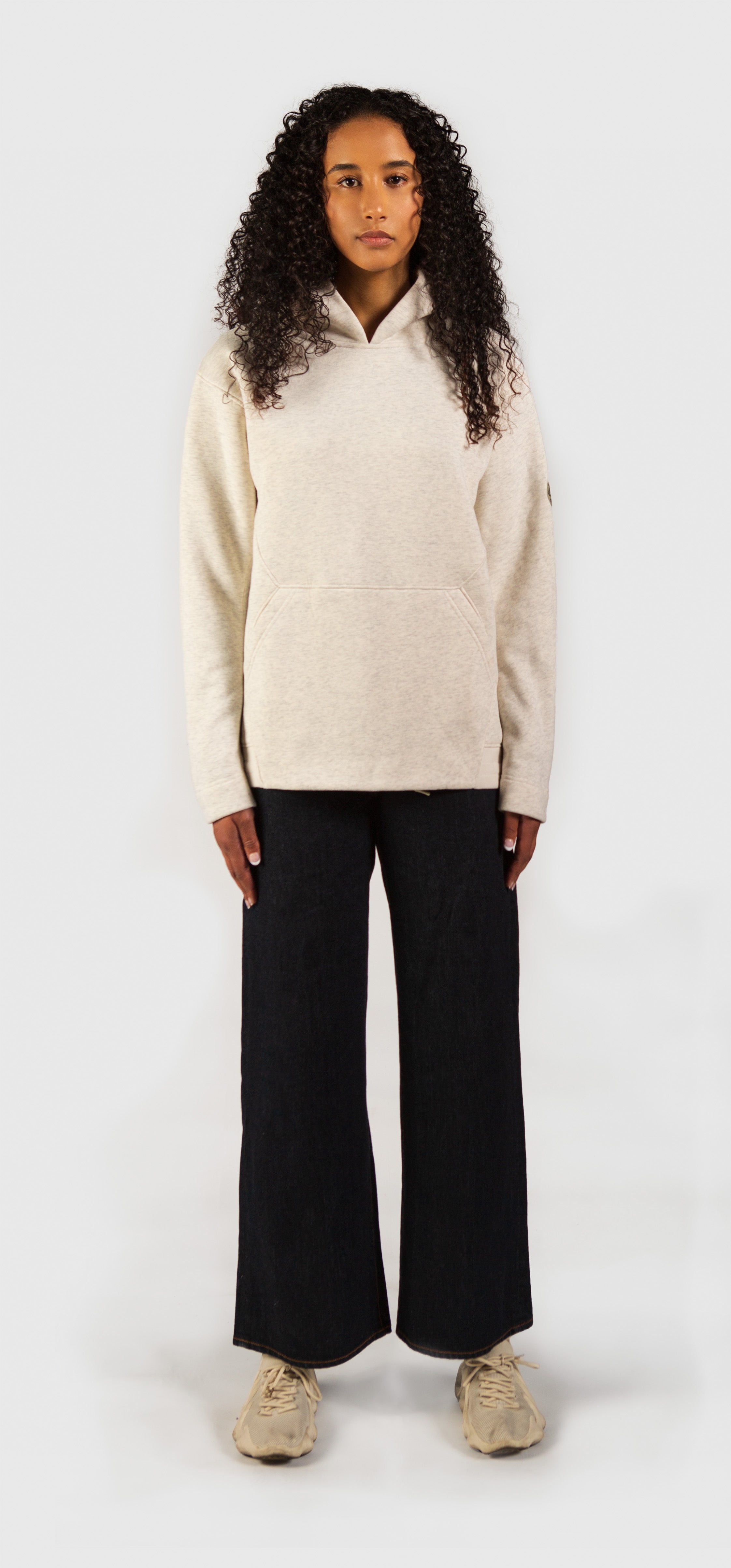 Delphine – Fleece Pull-over Hoodie in Offwhite Heather