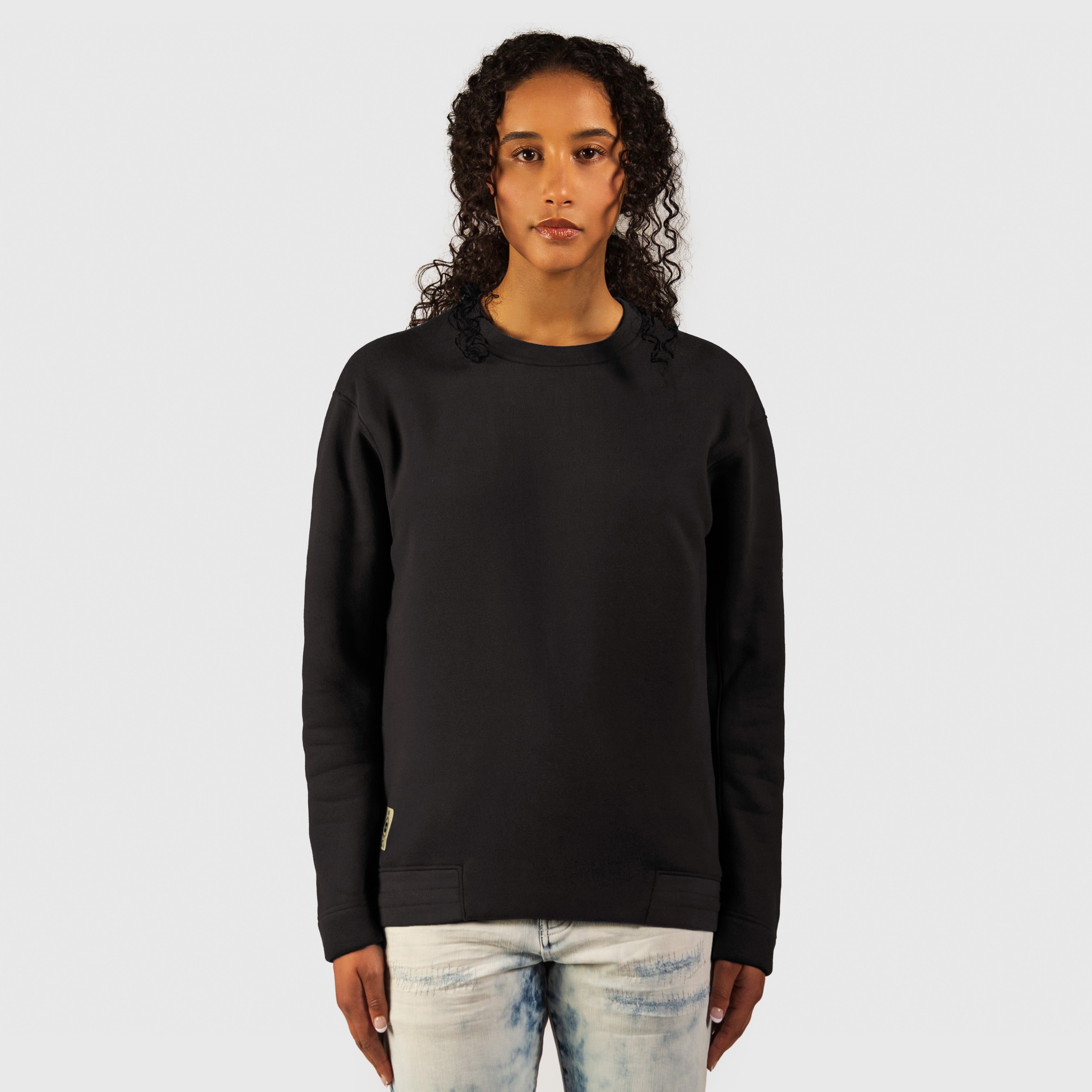 Soph – Fleece Pull-over Crewneck in Black