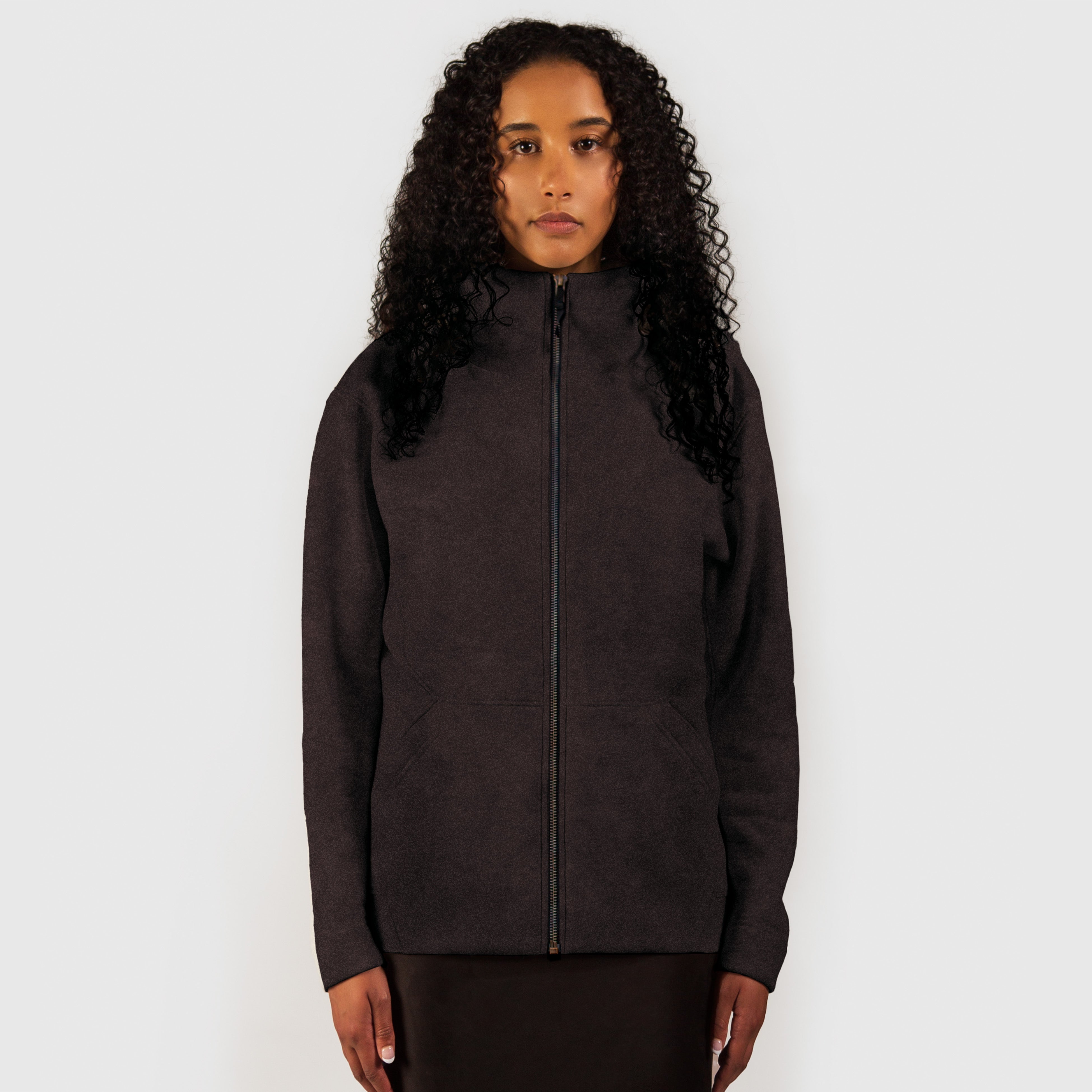 Amara – Fleece Full-Zip Hoodie in Black Wash